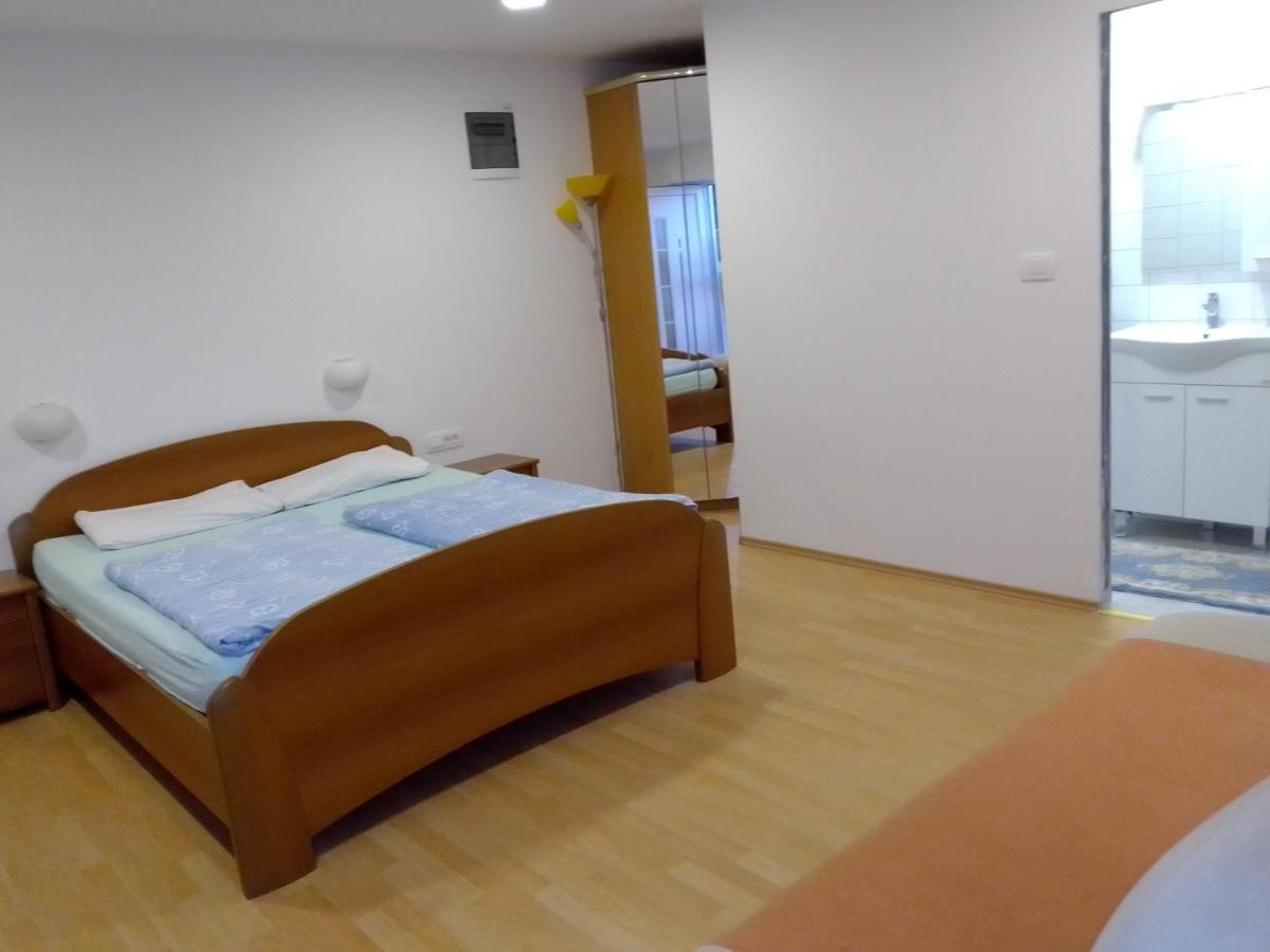 Appartement Penzion Palma à Sečovlje Extérieur photo